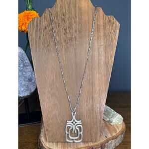 Vintage Avon Silver Tone Pendant & Jointed Chain